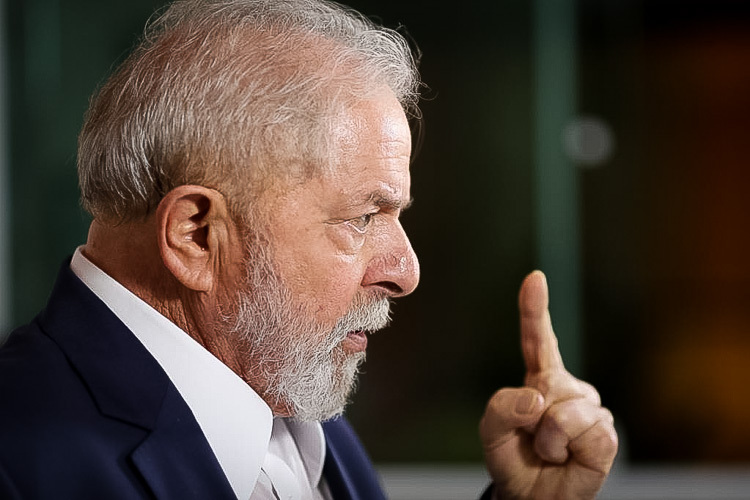 Lula: Há saída para a pandemia e ela passa por auxílio de R$ 600