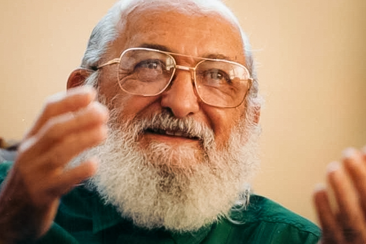 Senado inscreve Paulo Freire no Livro dos Heróis e Heroínas da Pátria