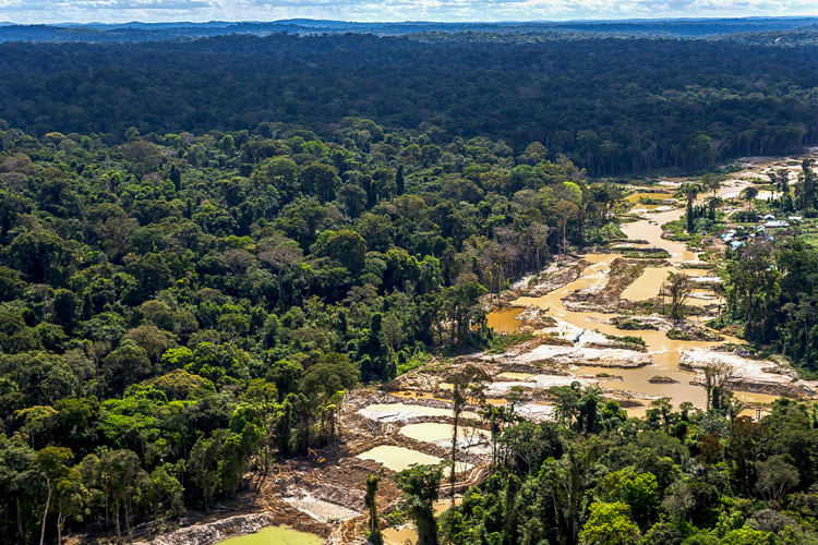 General Heleno autoriza exploração de ouro em reservas da Amazônia