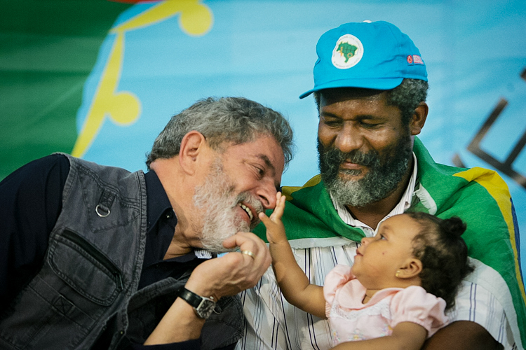 Acompanhe, ao vivo: Lula e os catadores, uma história de solidariedade