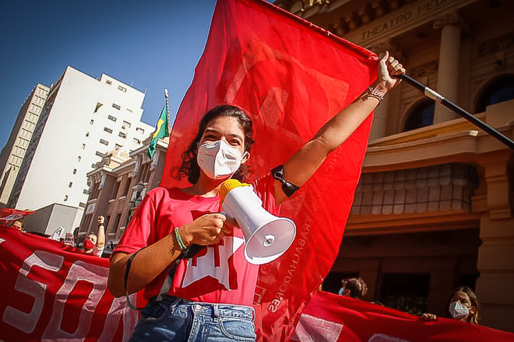 Em Ribeirão Preto, vereadora do PT é alvo de perseguição política