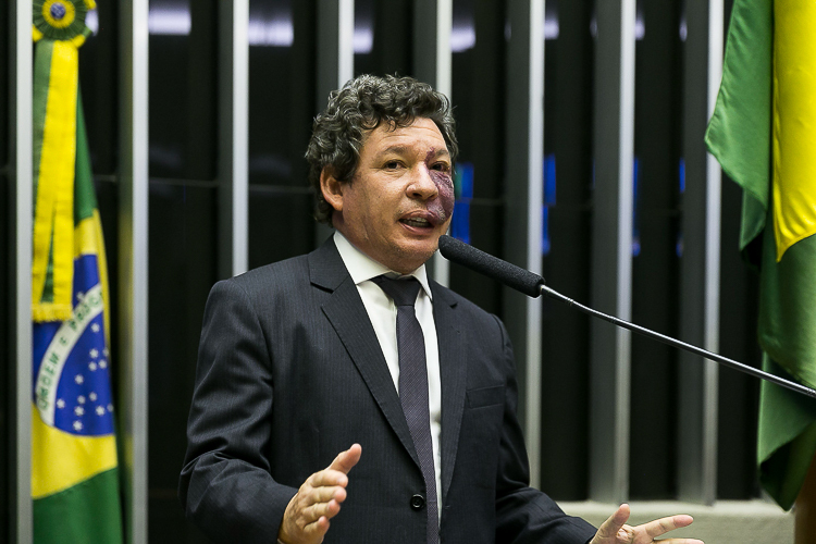 Lopes: “Bolsonaro é o único culpado pelos altos preços dos combustíveis”