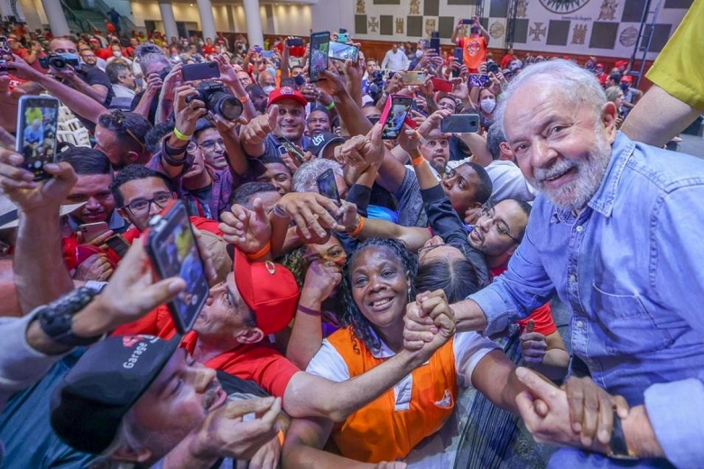 13 histórias de Comitês Populares de Luta para você se inspirar