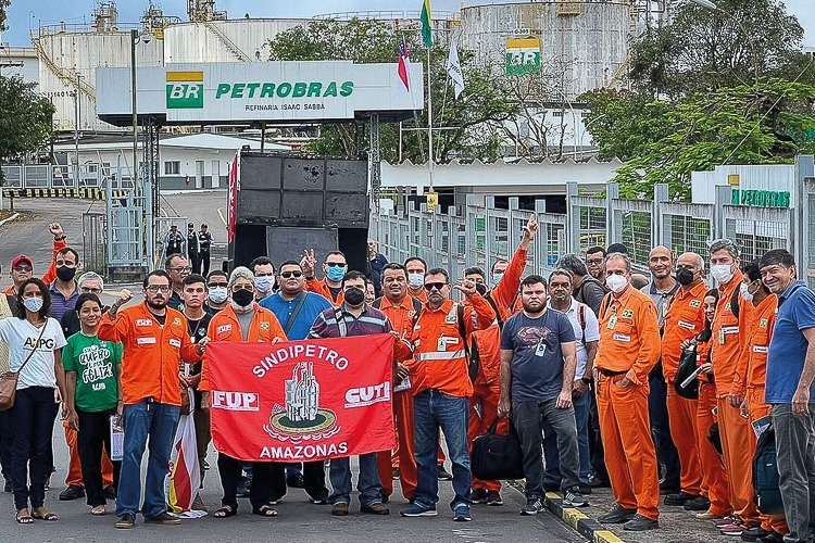 Petroleiros fizeram ato unificado contra privatização nesta quinta