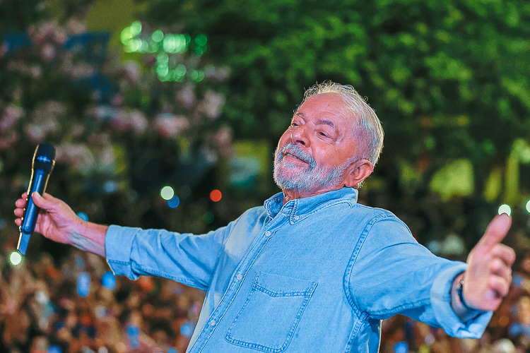 Lula: “Nós precisamos acabar com a violência contra a mulher”