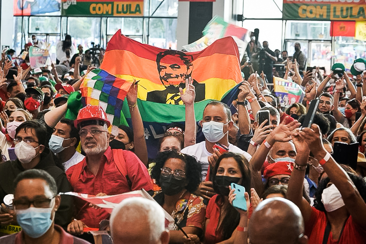 Motivos para Lula voltar #9: Respeita a diversidade; veja o vídeo