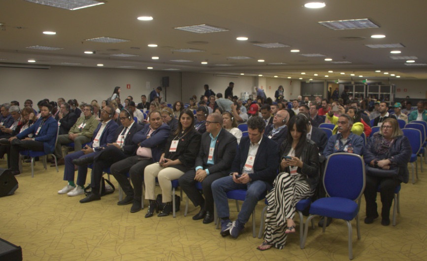 PT realiza seminário internacional com representantes de 25 países