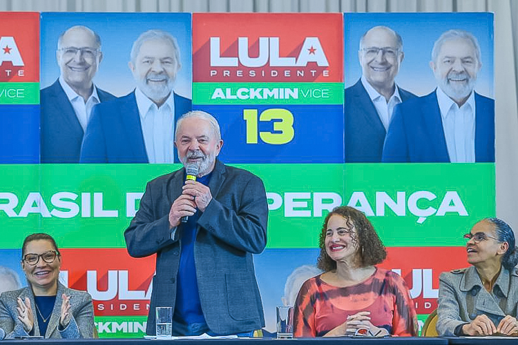 Lula: “Quem teve a vitória que tivemos, seguramente aumentará no 2º turno”