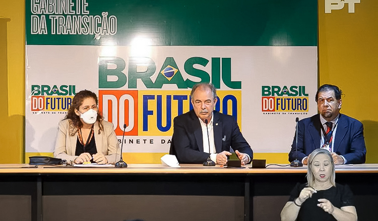 “O governo Bolsonaro quebrou o Estado brasileiro”, diz Mercadante