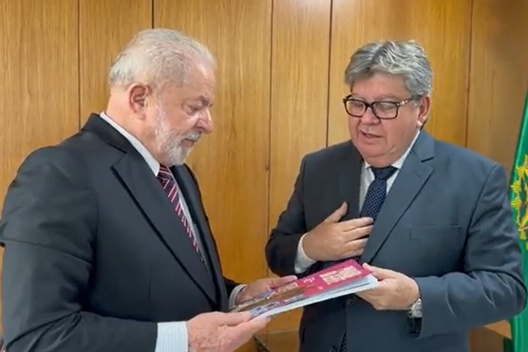 Lula recebe presidente do Consórcio Nordeste para discutir parcerias