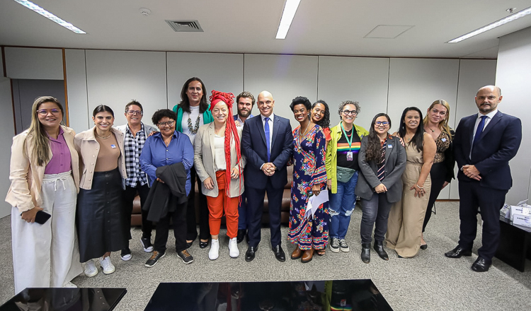 Secretária LGBT do PT e parlamentares pedem inclusão de identidade de gênero e orientação sexual no registro de candidaturas