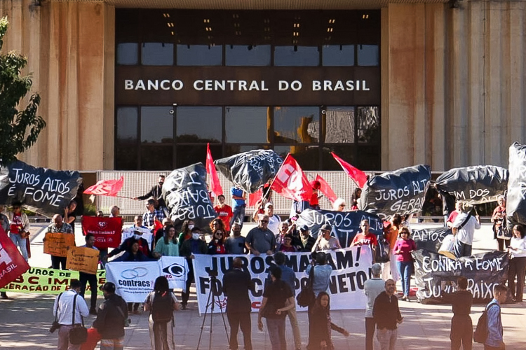 Atos em todo o Brasil marcam luta contra juros abusivos do BC de Bolsonaro