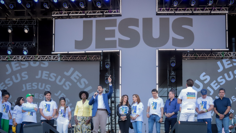 “Nós vamos trabalhar pela paz”, afirma o Advogado-geral da União na Marcha Para Jesus