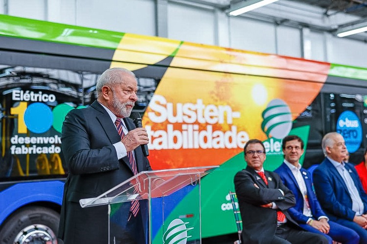 Em São Bernando, Lula inaugura 1ª empresa de ônibus elétricos com tecnologia nacional
