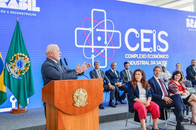 Indústria da saúde: “Esse país construiu as bases para ser uma grande nação”, diz Lula