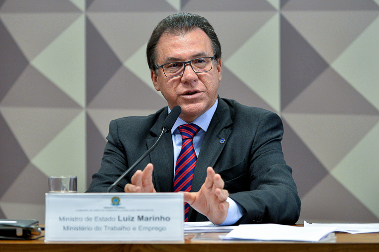 Novo FGTS Digital ajudará a melhorar ambiente de trabalho no país, diz Marinho