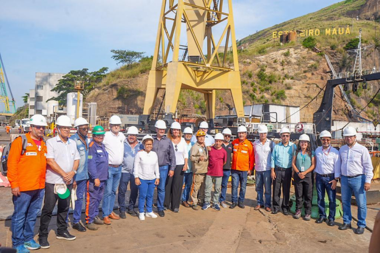 Frente Parlamentar visita estaleiros e promove debate sobre retomada da indústria naval no País