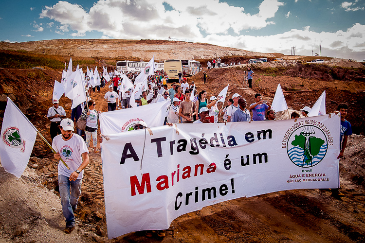 Crime ambiental: Correia condena proposta de indenização para vítimas de Mariana