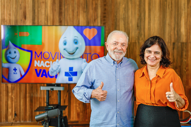 Lula: “Um povo com saúde aumenta a produção do país, aumenta a alegria”
