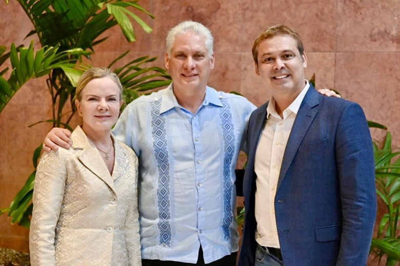 PT leva solidariedade a Cuba em encontro com o presidente Díaz-Canel