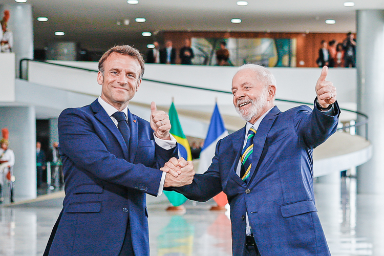 Assinatura de mais de 20 acordos ampliar parceria do Brasil com a França
