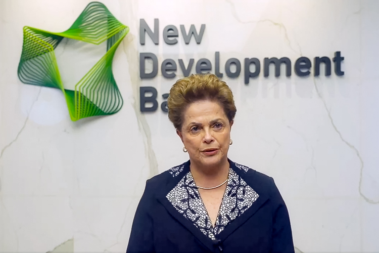 Dilma desmascara mentiras da extrema direita sobre ajuda do Banco dos BRICS ao RS