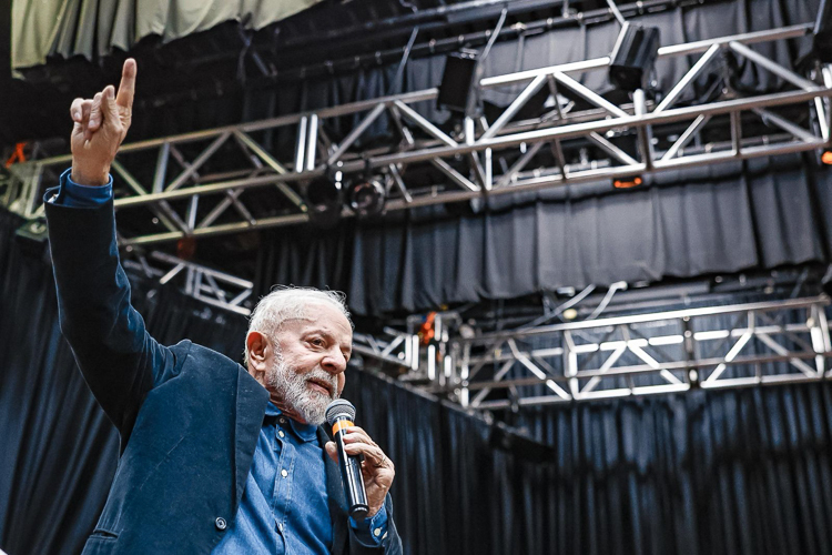 Lula: “Vamos reconstruir as casas e reerguer a vida no Rio Grande do Sul”