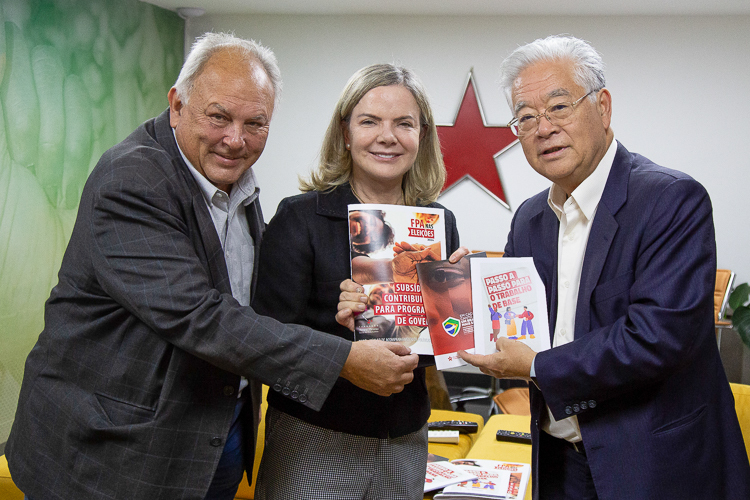 FPA lança guias com diretrizes essenciais para candidatos do PT às eleições municipais