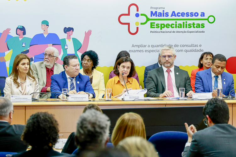 MS lança programa “Mais Acesso a Especialistas” com R$ 1 bilhão em investimentos