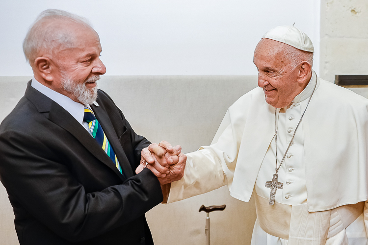 Lula, ao Papa Francisco: “Quero fazer uma campanha para tornar o mundo mais humano”