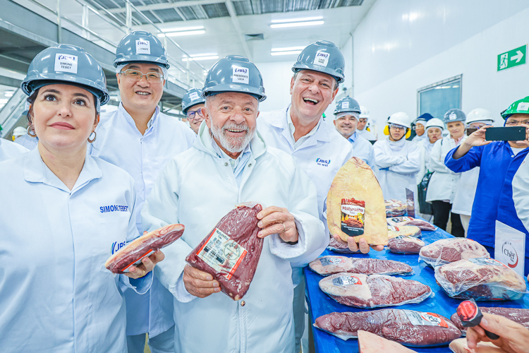 Com Lula, povo brasileiro recupera poder de compra e consome mais picanha