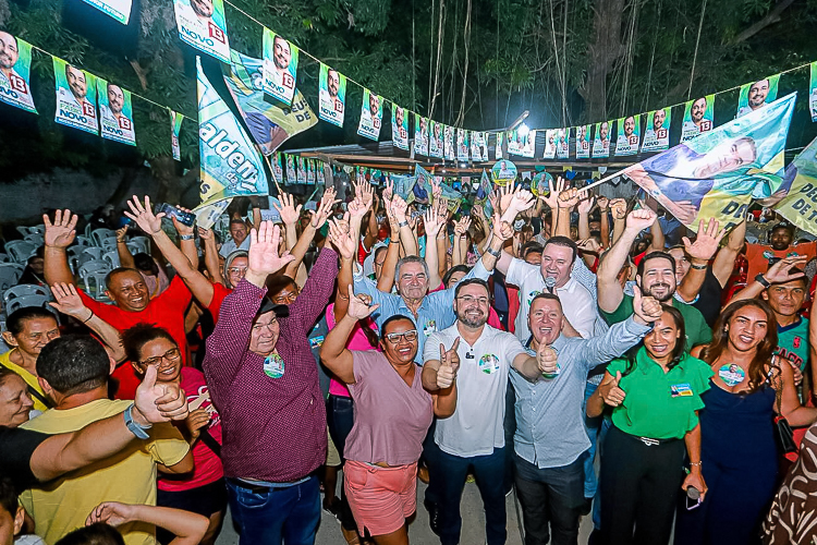 Com a marca da renovação, Fábio Novo se apresenta a Teresina