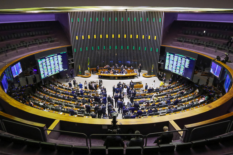 Câmara faz esforço concentrado para votar o segundo projeto da Reforma Tributária