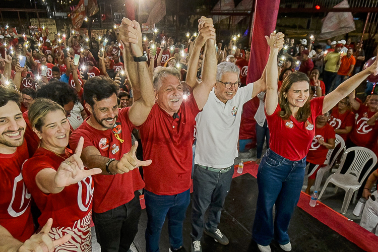 Carreata da Vitória consagra campanha de Elias Gomes em Jaboatão dos Guararapes