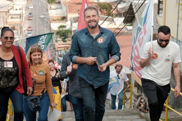 Campanha de Lela em Florianópolis simboliza a resistência do PT no estado