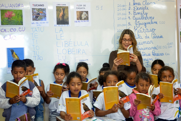 Governo Lula sanciona lei sobre ensino de abordagens e perspectivas femininas nas escolas