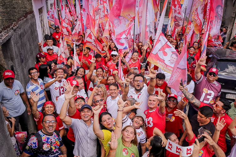 Rumo à Prefeitura de Fortaleza: Evandro Leitão cresce com novas alianças e apoio popular