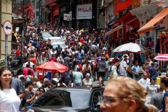 Efeito Lula: Brasil atinge menor nível de pobreza desde 2012