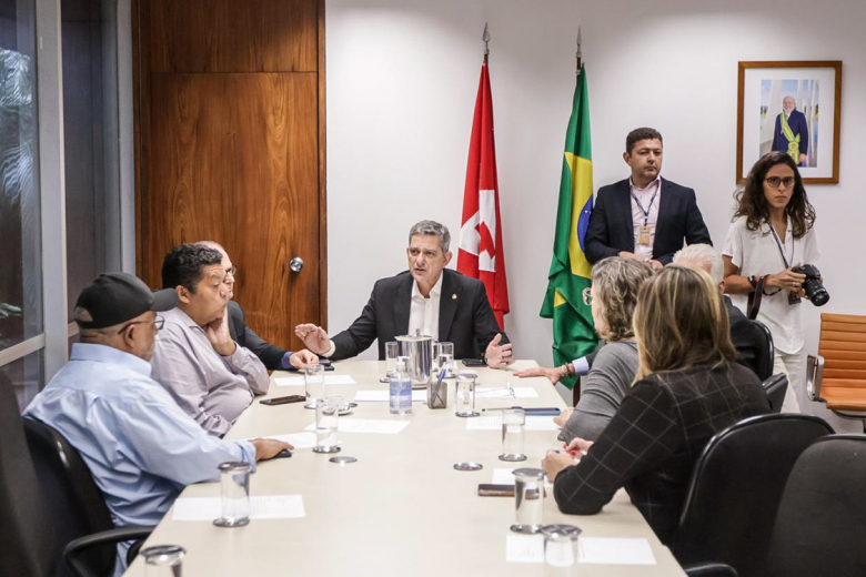 PT no Senado define novo líder e prioridades de 2025 em primeira reunião do ano