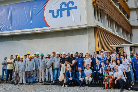 Lula reforça papel da educação em entrega de obra na Universidade Federal Fluminense