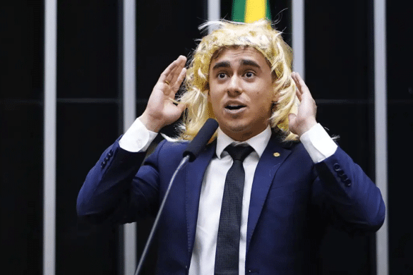 <font style=vertical-align: inherit;><font style=vertical-align: inherit;><font style=vertical-align: inherit;><font style=vertical-align: inherit;>Nikolas Ferreira é condenado a pagar R$ 200 mil por fala transfóbica na Câmara</font></font></font></font>
