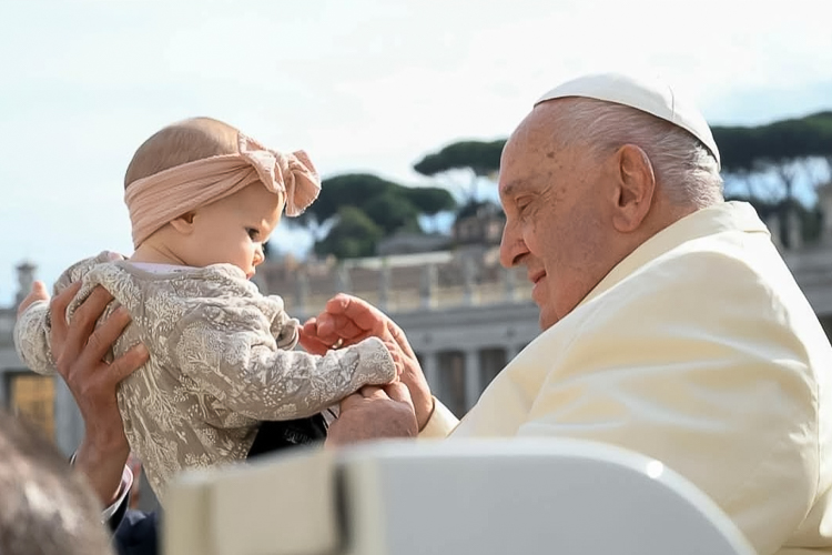 Francisco, o Papa do diálogo, da tolerância e da esperança, afirmam petistas
