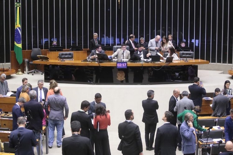 Com o voto do PT, Câmara aprova projeto sobre repasses da Lei Aldir Blanc à cultura