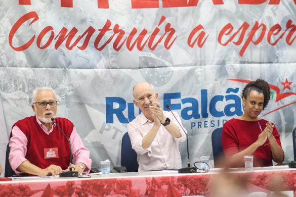 Rui Falcão lança candidatura à presidência do PT em evento realizado em São Paulo