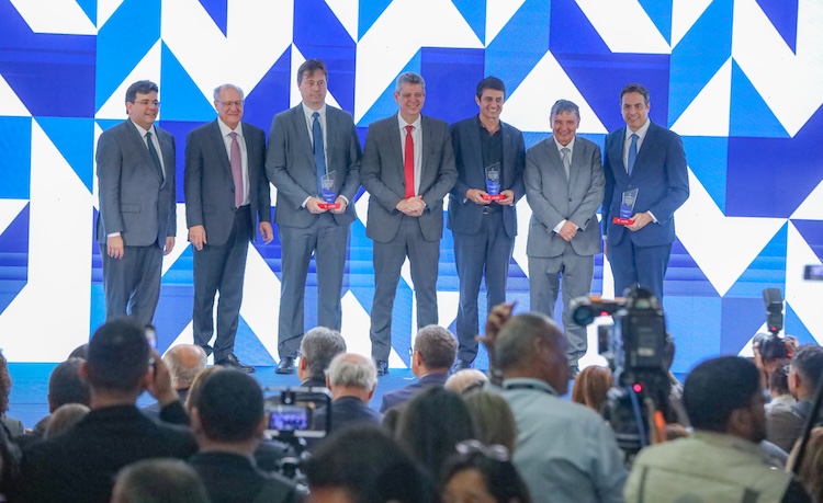 MDS premia iniciativas que reduziram a desigualdade social no Brasil