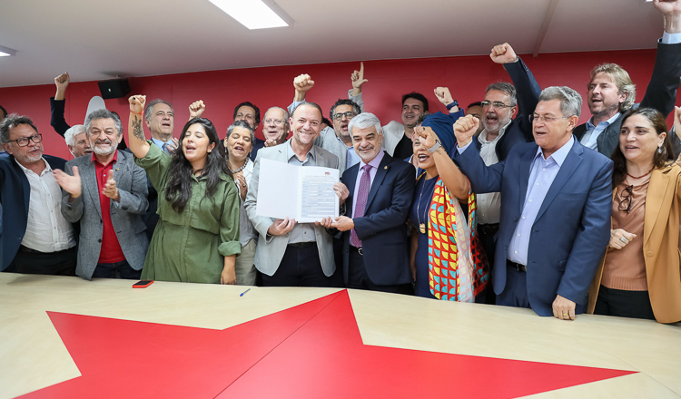 PED 2025: Edinho Silva registra candidatura à presidência do PT e lança site de campanha