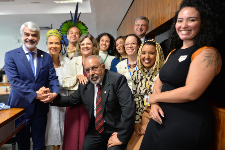 Senado: ampliação da política de cotas para o serviço público vai ao plenário