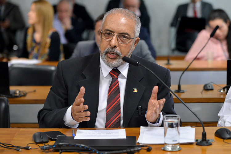 Paim defende atuação da Justiça do Trabalho em processos sobre pejotização