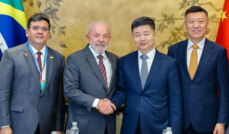 Em encontro com Lula, chineses anunciam R$ 27 bilhões em investimentos no Brasil