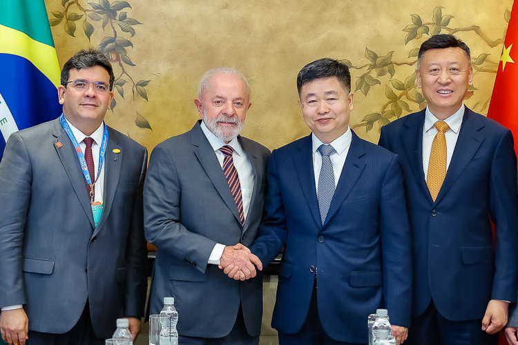 Em encontro com Lula, chineses anunciam R$ 27 bilhões em investimentos no Brasil